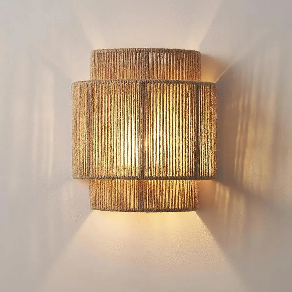 Boho Rattan Wall Light Woven Hemp Rope Wall Sconces Light Fixture Farmhouse Rustic Wall Lamps for Living Room Bedroom Stairway